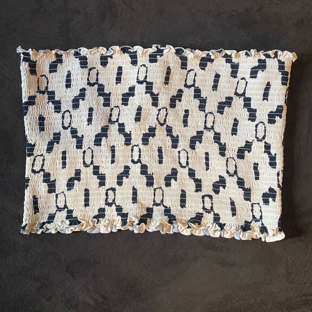 Cute beige and black tube top